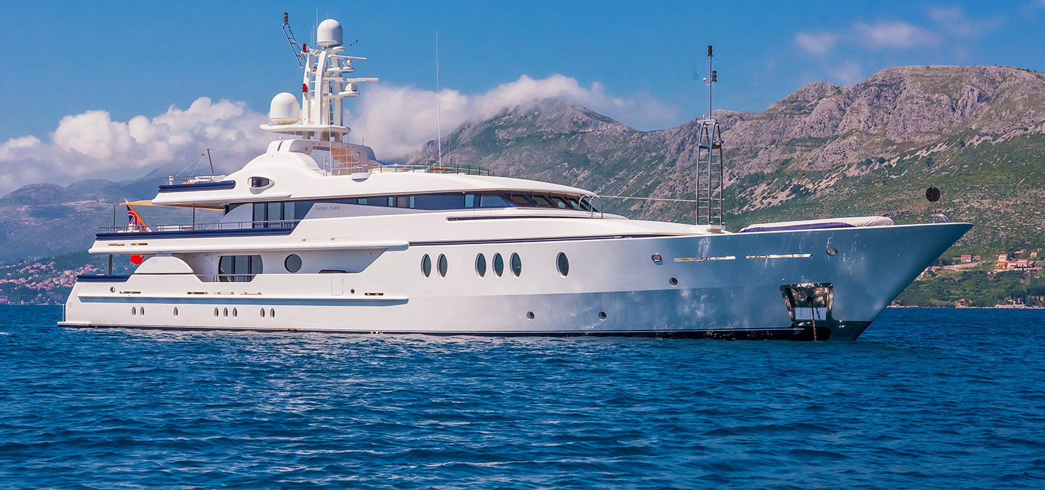 Cruise to paradise on a Fraser luxury motor yachts for sale